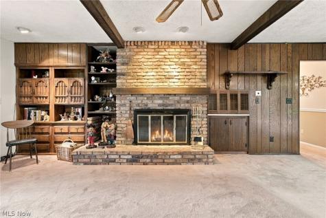 4936 Gate Moss Oval North Ridgeville OH 44039