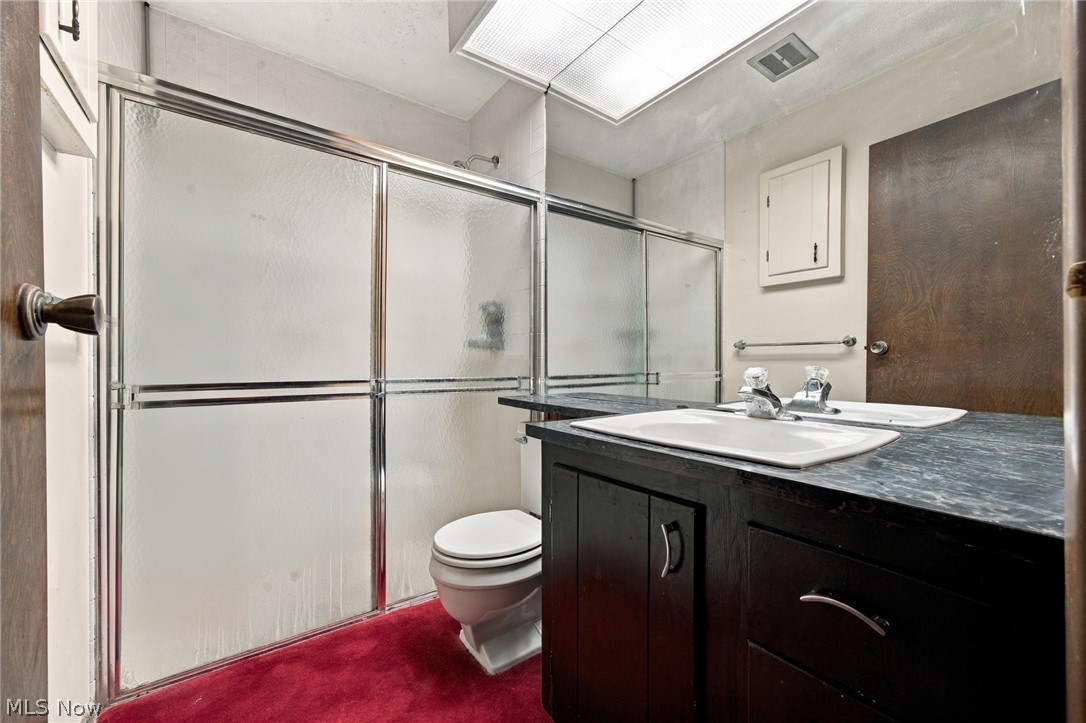 4936 Gate Moss Oval North Ridgeville OH 44039