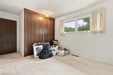 4936 Gate Moss Oval North Ridgeville OH 44039