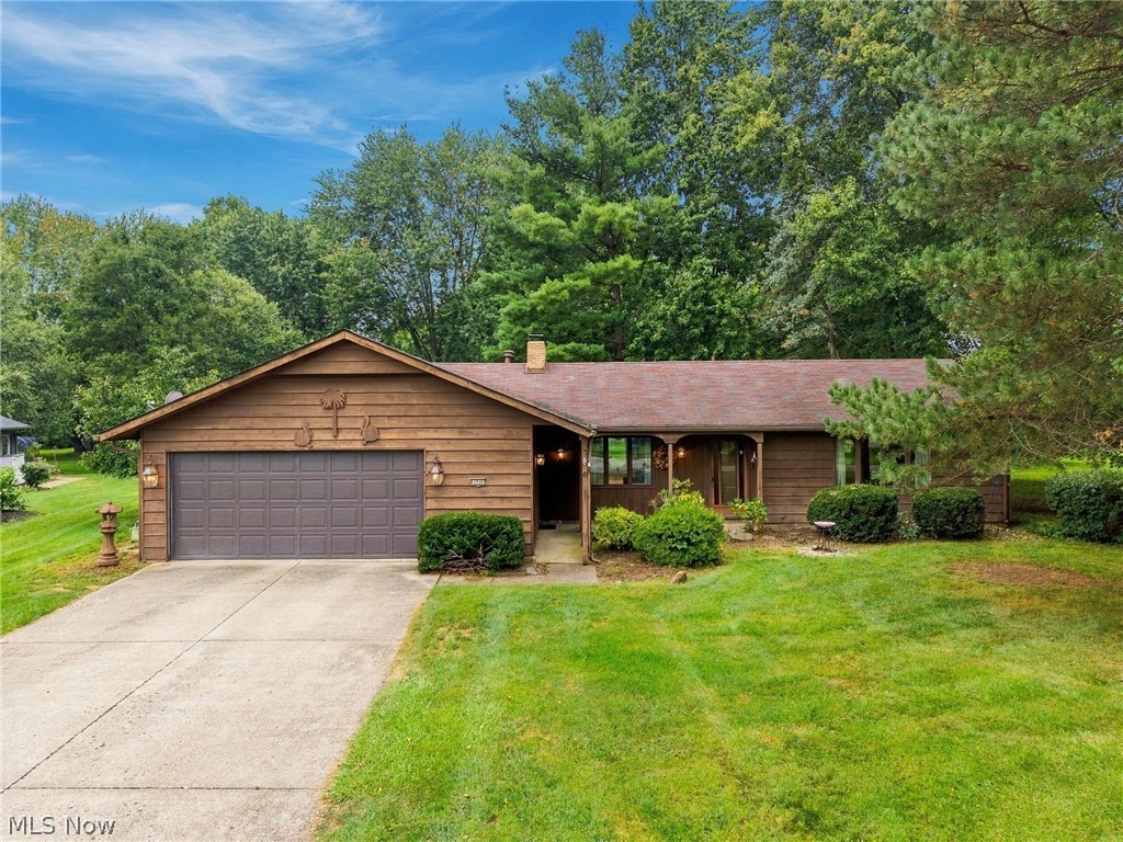 4936 Gate Moss Oval North Ridgeville OH 44039