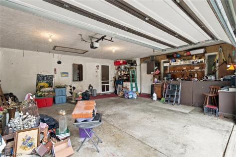 4936 Gate Moss Oval North Ridgeville OH 44039