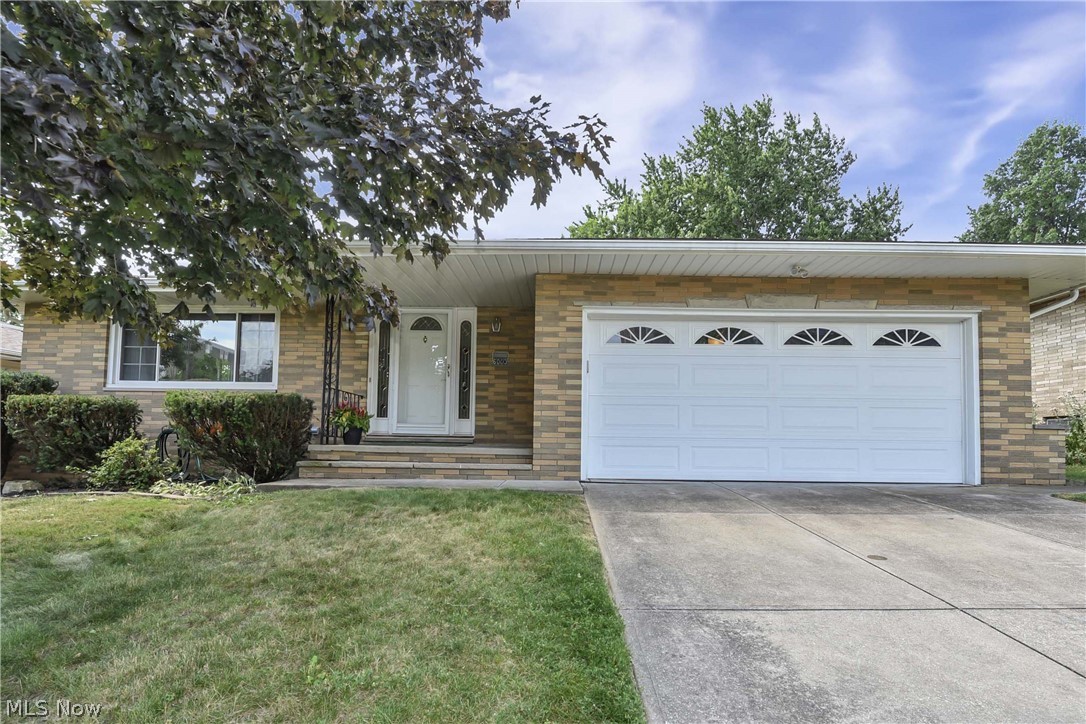 6003 Laurent Drive Parma OH 44129