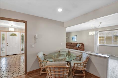 6003 Laurent Drive Parma OH 44129