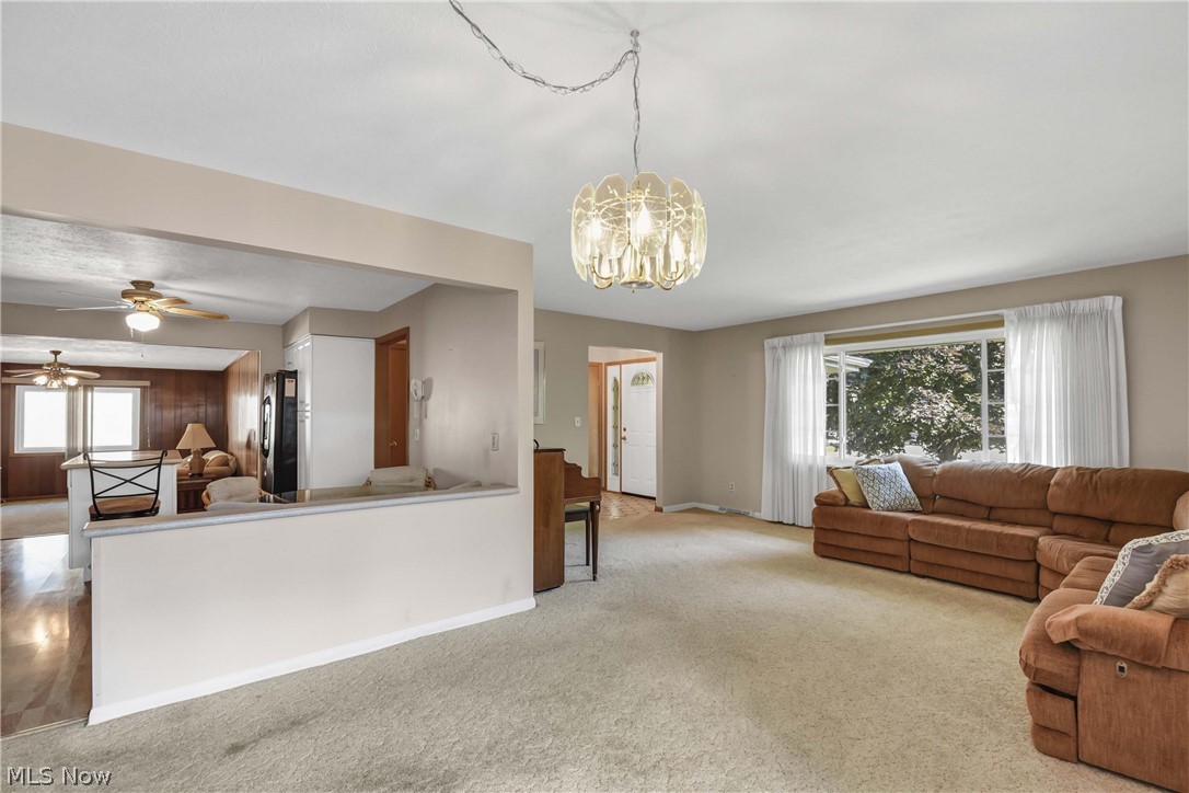6003 Laurent Drive Parma OH 44129
