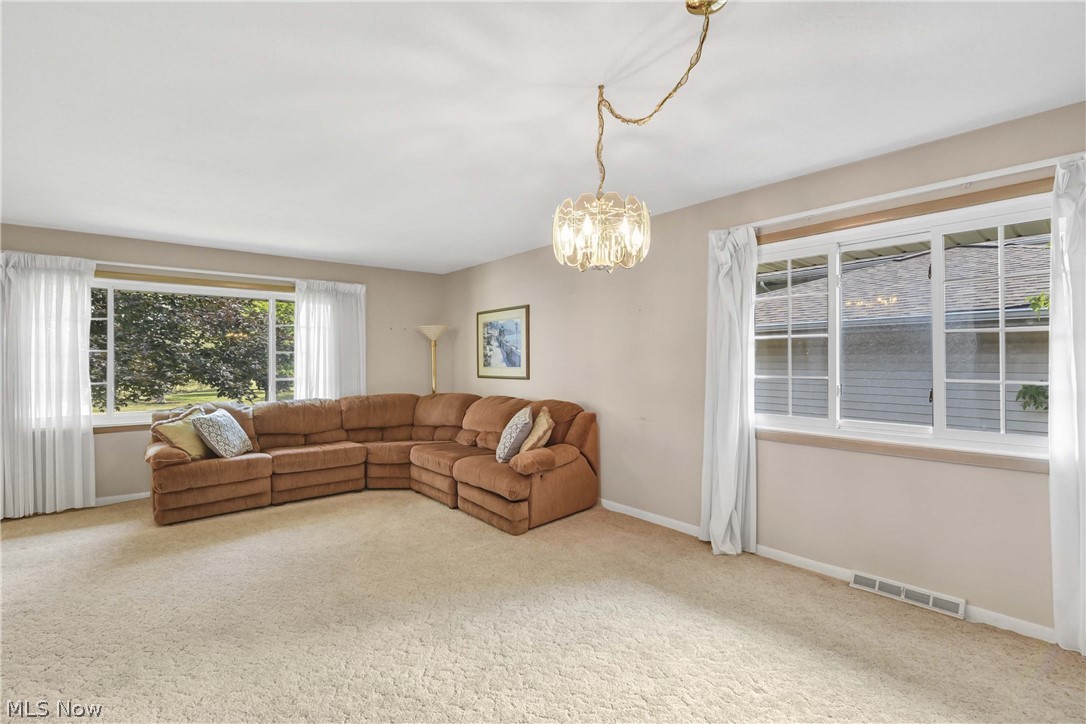 6003 Laurent Drive Parma OH 44129