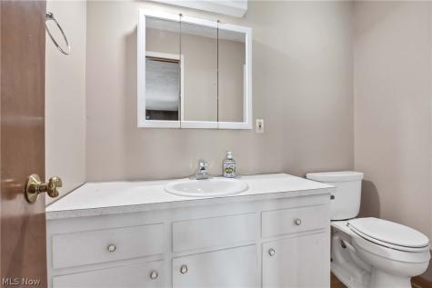 6003 Laurent Drive Parma OH 44129