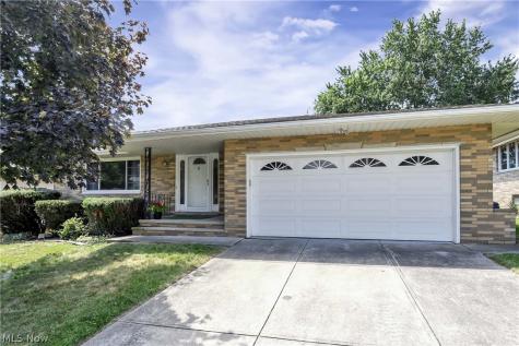 6003 Laurent Drive Parma OH 44129