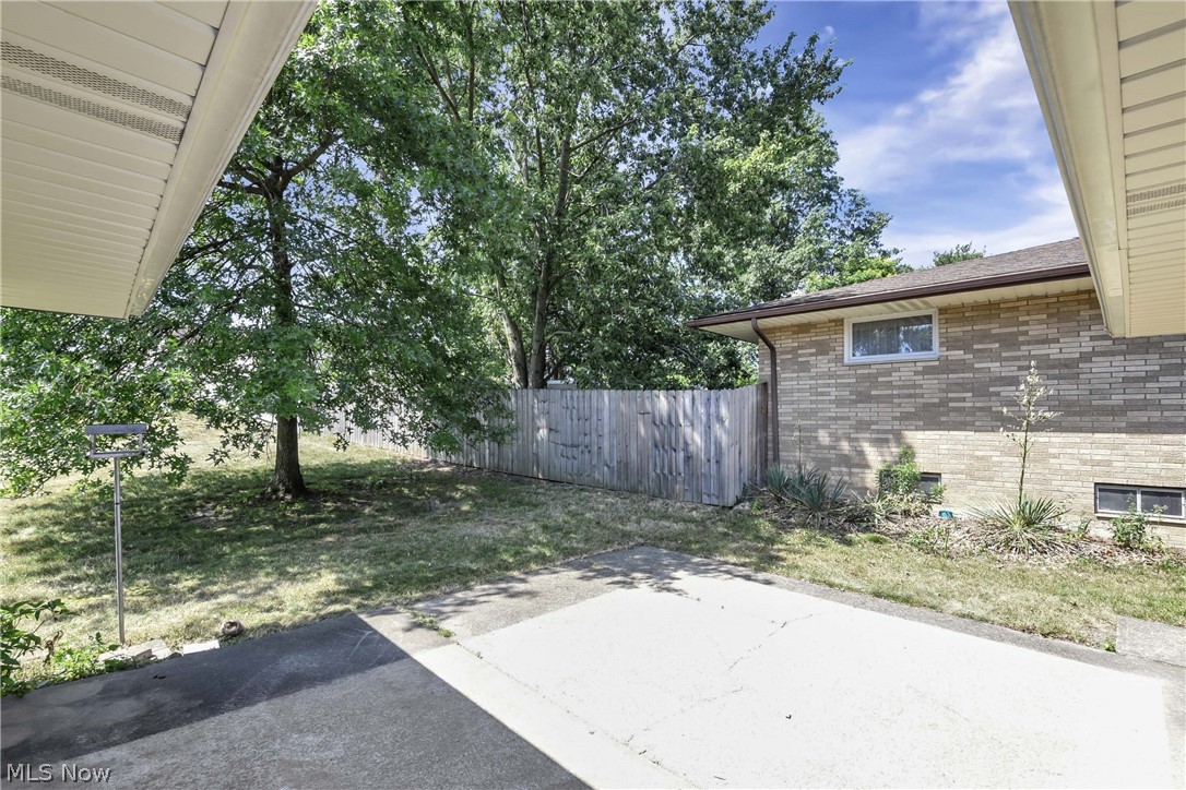 6003 Laurent Drive Parma OH 44129