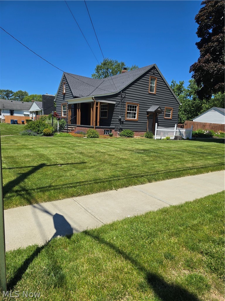 1404 W 22nd Street Lorain OH 44052