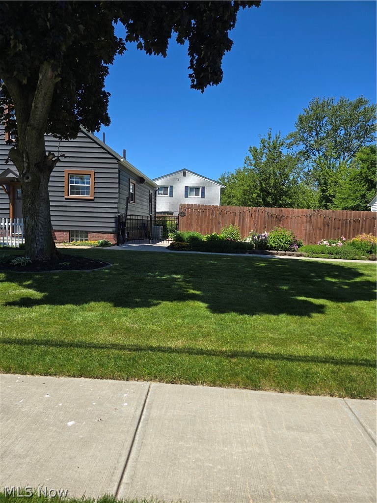 1404 W 22nd Street Lorain OH 44052