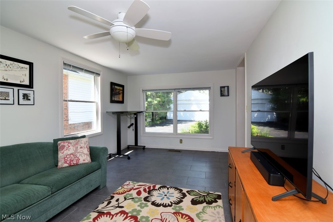 2384 Loyola Road University Heights OH 44118