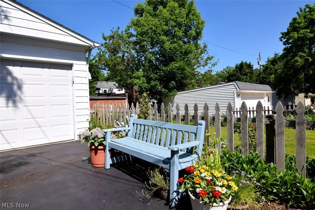 2384 Loyola Road University Heights OH 44118