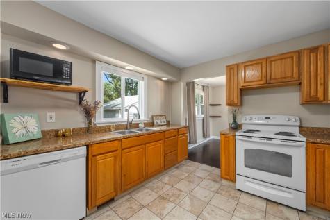 6860 Murray Ridge Road Elyria OH 44035