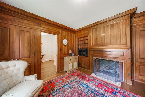 1322 Springhill Lane NE Massillon OH 44646