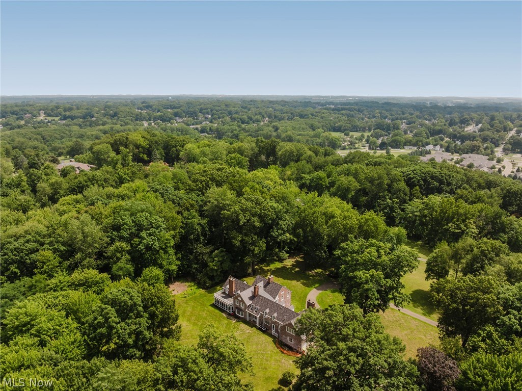 1322 Springhill Lane NE Massillon OH 44646