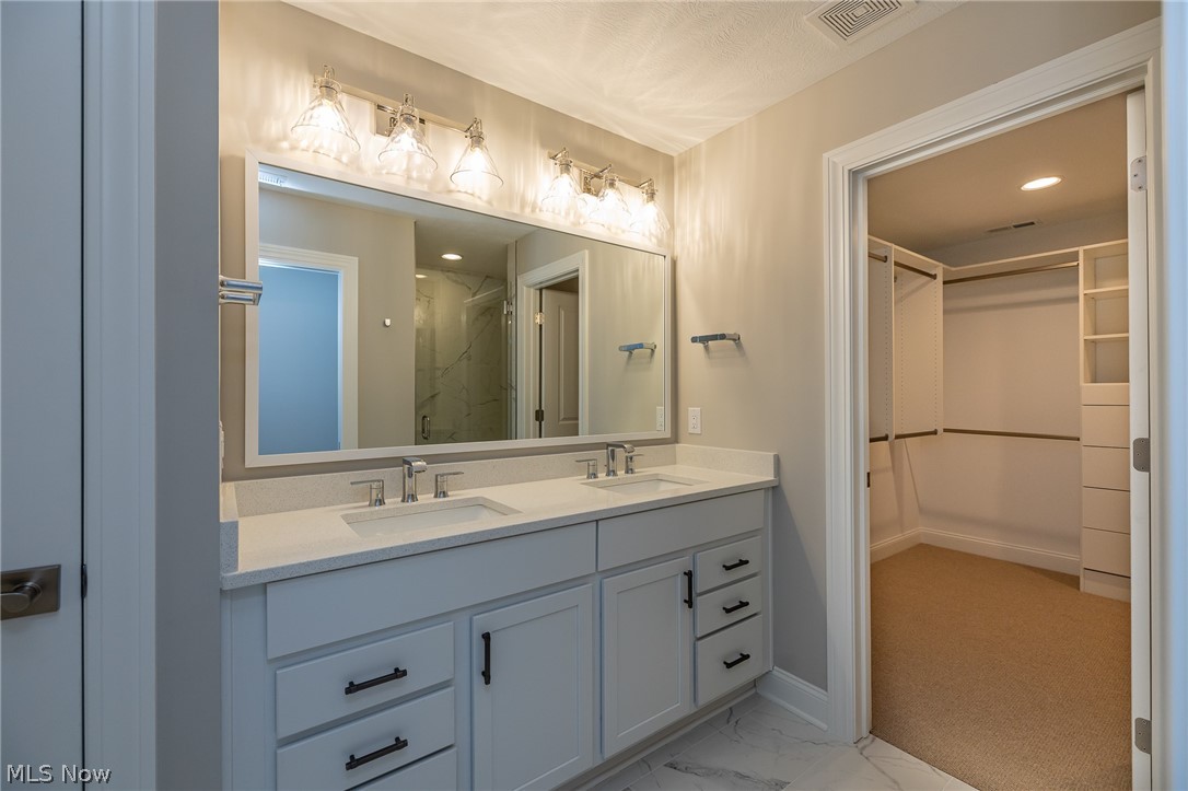 S/l 634 Street Gregory Way Avon OH 44011