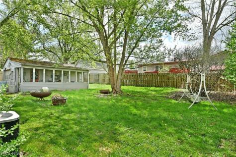 7374 Ranier Trail Youngstown OH 44512