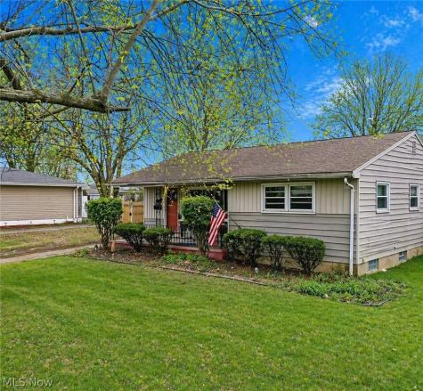 7374 Ranier Trail Youngstown OH 44512