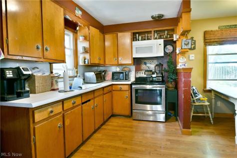 7374 Ranier Trail Youngstown OH 44512