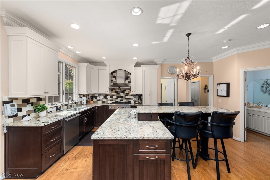 28205 W Oviatt Road Bay Village OH 44140