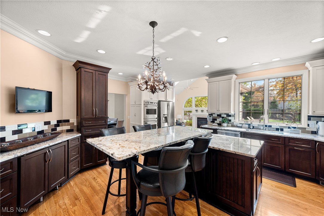 28205 W Oviatt Road Bay Village OH 44140