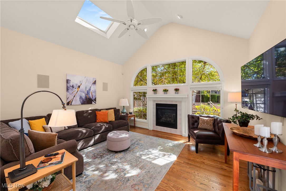 28205 W Oviatt Road Bay Village OH 44140