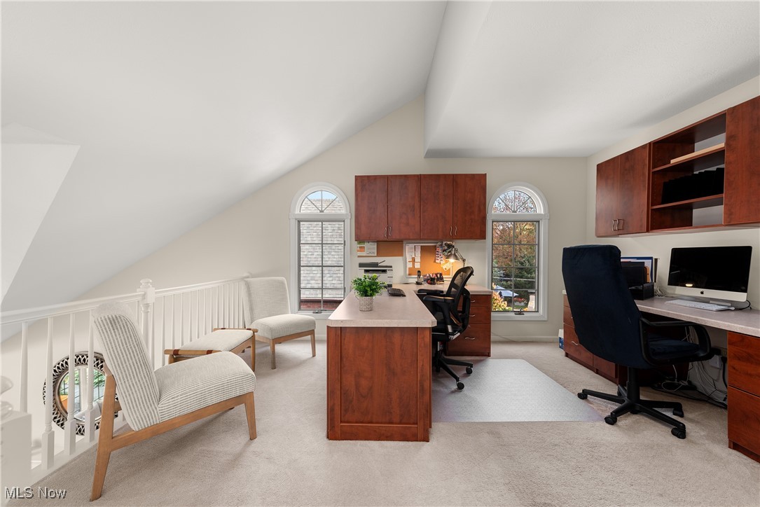 28205 W Oviatt Road Bay Village OH 44140