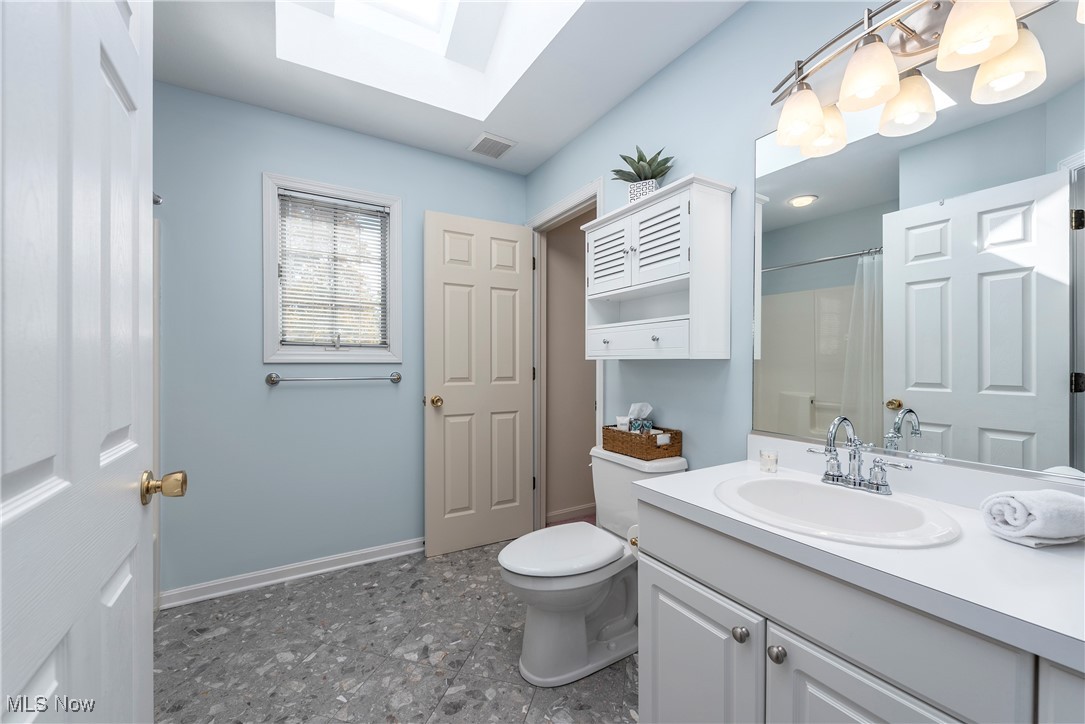 28205 W Oviatt Road Bay Village OH 44140