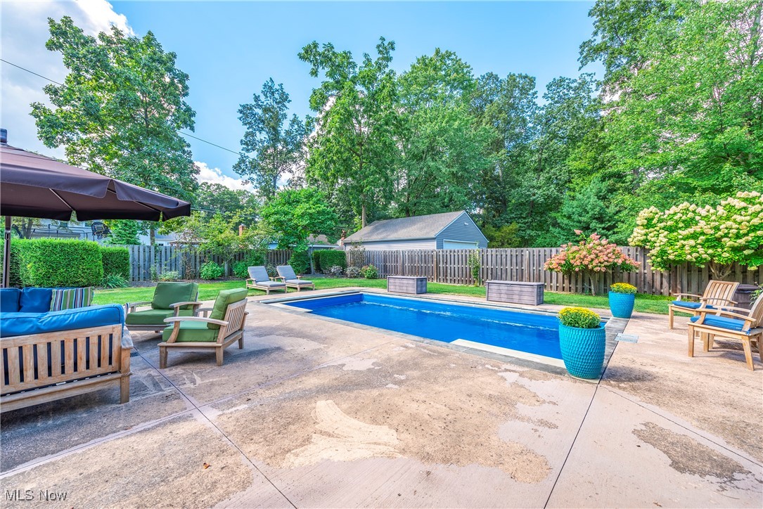 28205 W Oviatt Road Bay Village OH 44140