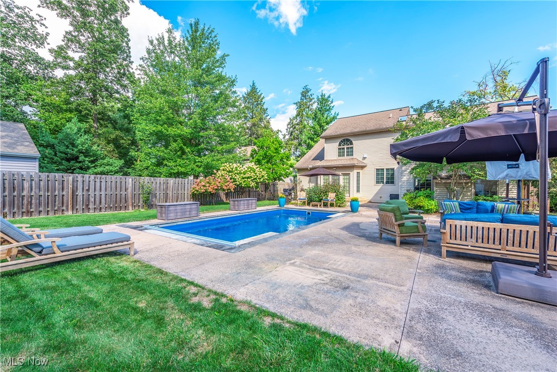 28205 W Oviatt Road Bay Village OH 44140