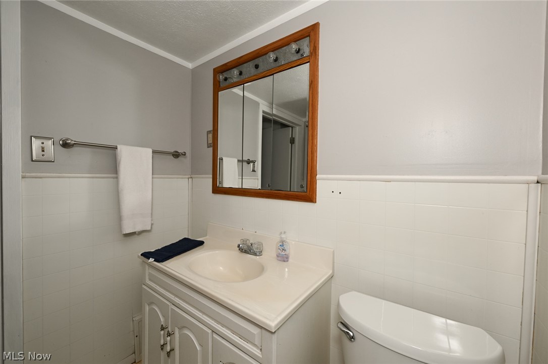 553 Princeton Avenue Barberton OH 44203