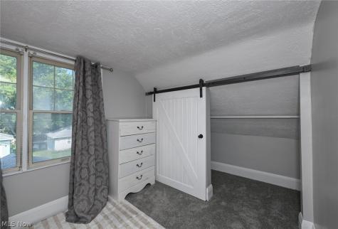553 Princeton Avenue Barberton OH 44203