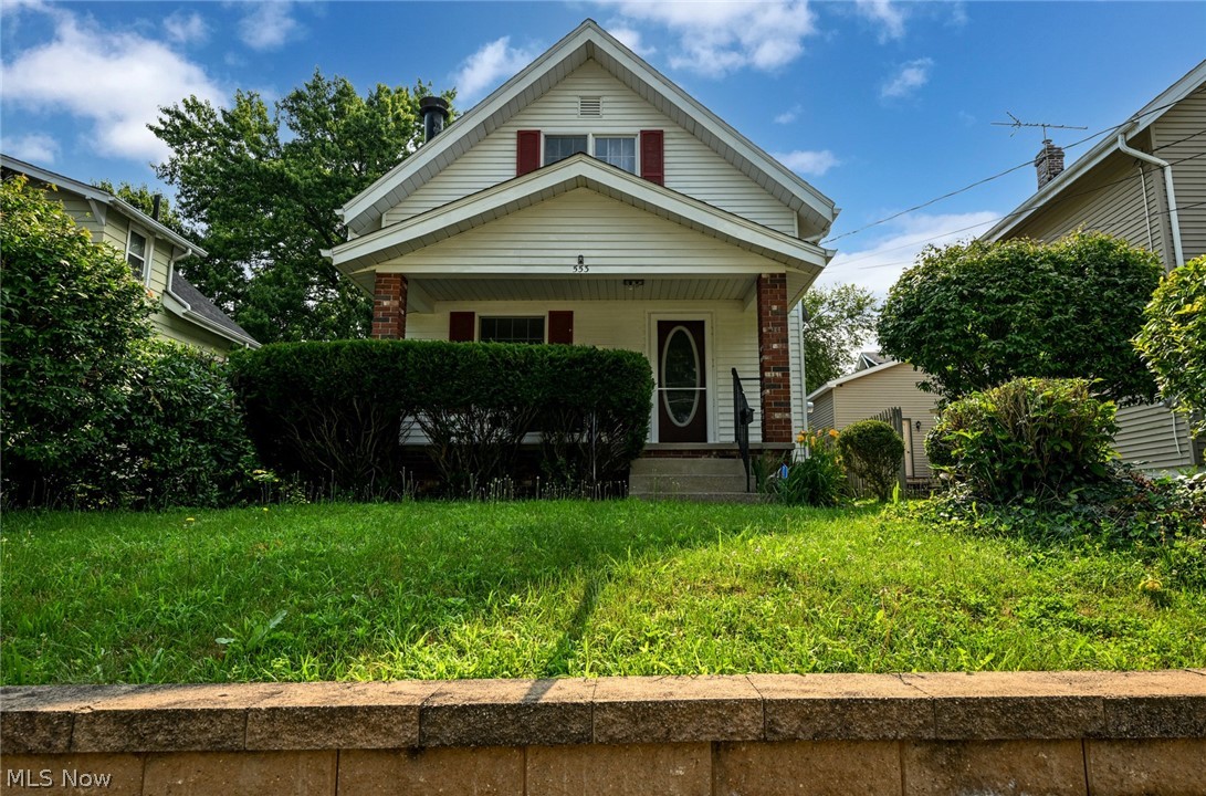 553 Princeton Avenue Barberton OH 44203