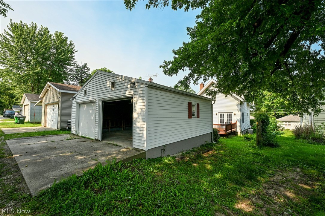553 Princeton Avenue Barberton OH 44203