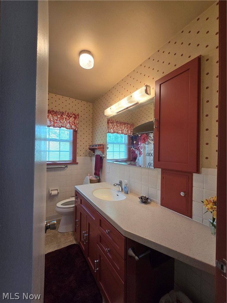 135 Woodhill Drive Amherst OH 44001