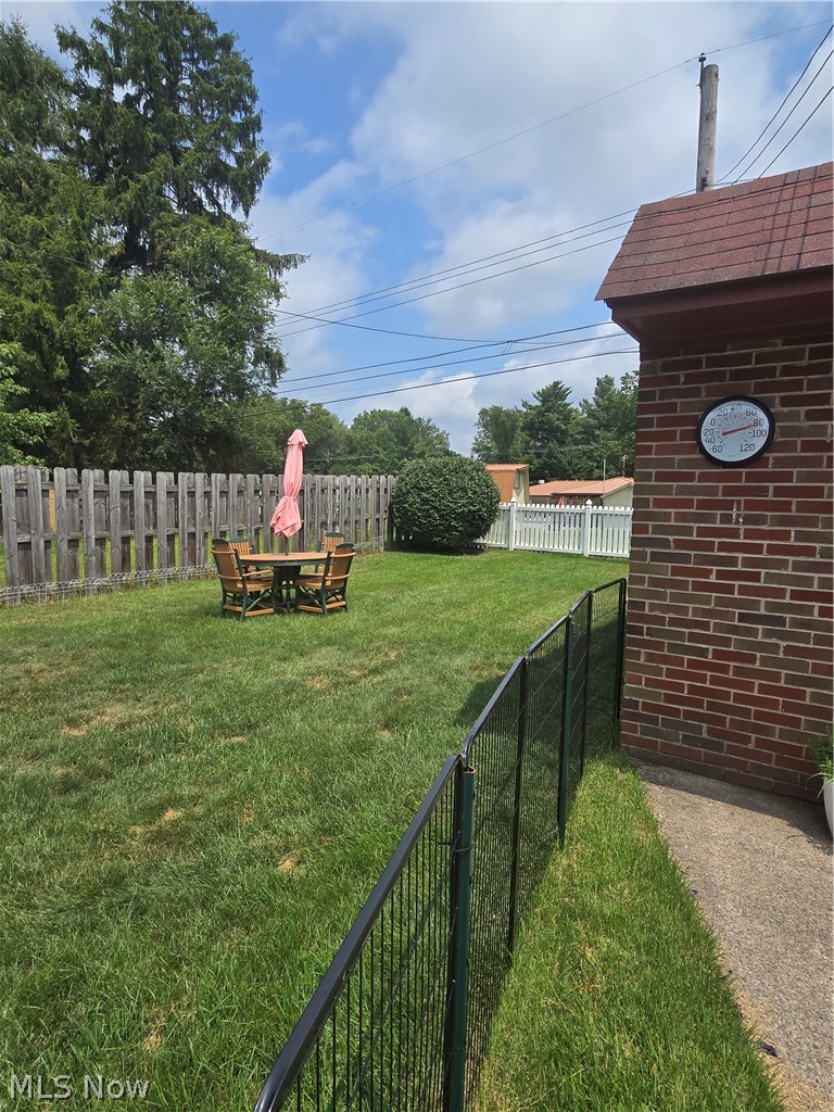 135 Woodhill Drive Amherst OH 44001