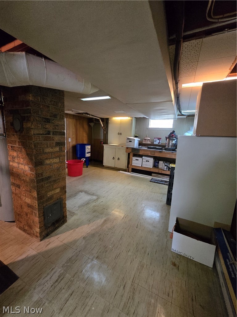 135 Woodhill Drive Amherst OH 44001