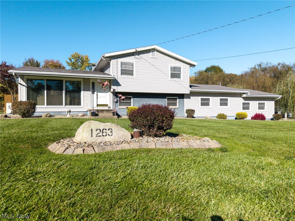 1263 Steve Drive Akron OH 44319
