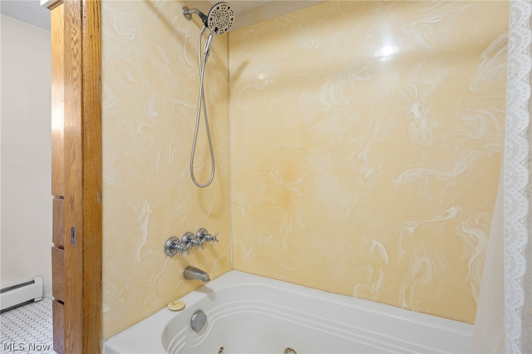 1263 Steve Drive Akron OH 44319
