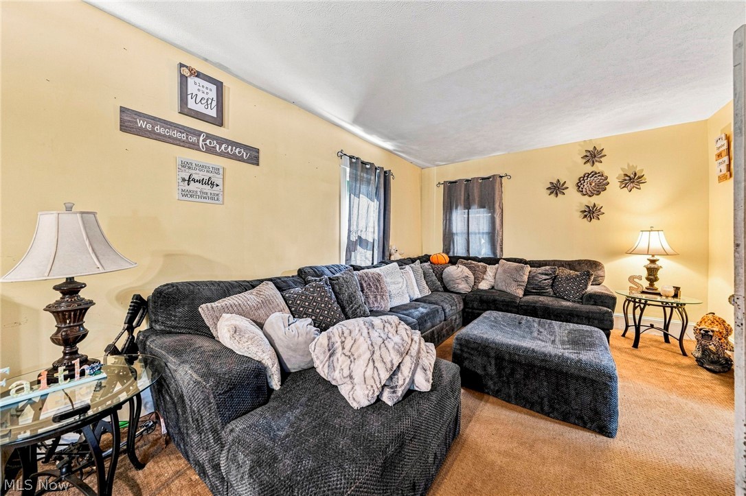4802 North Bend Road Ashtabula OH 44004