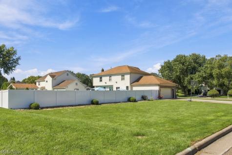 1332 Beechnut Drive Akron OH 44312