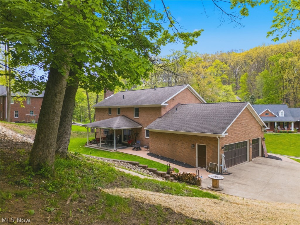 1368 Terrace Road NW New Philadelphia OH 44663