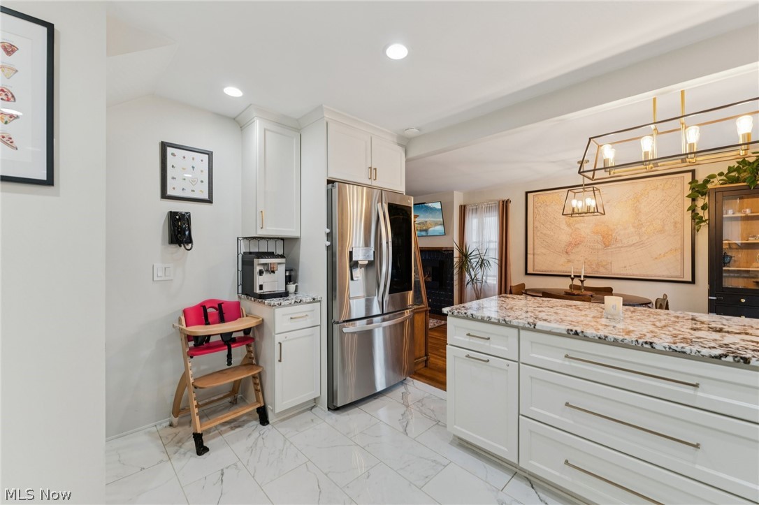 2253 Olive Avenue Lakewood OH 44107