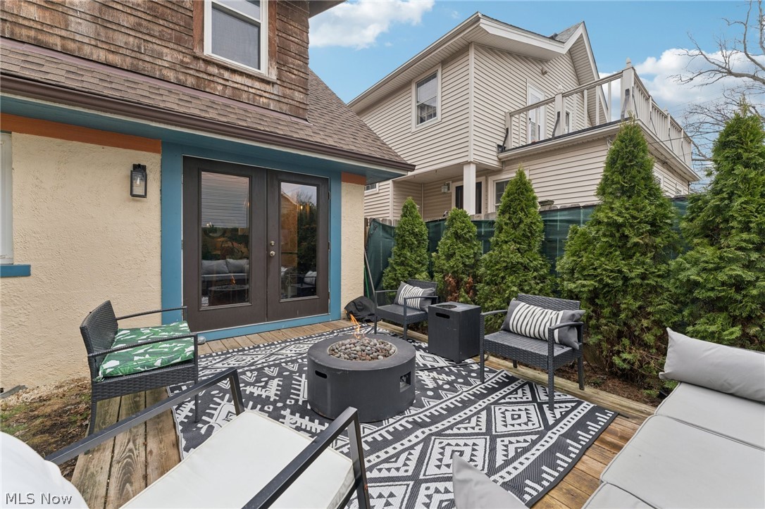 2253 Olive Avenue Lakewood OH 44107