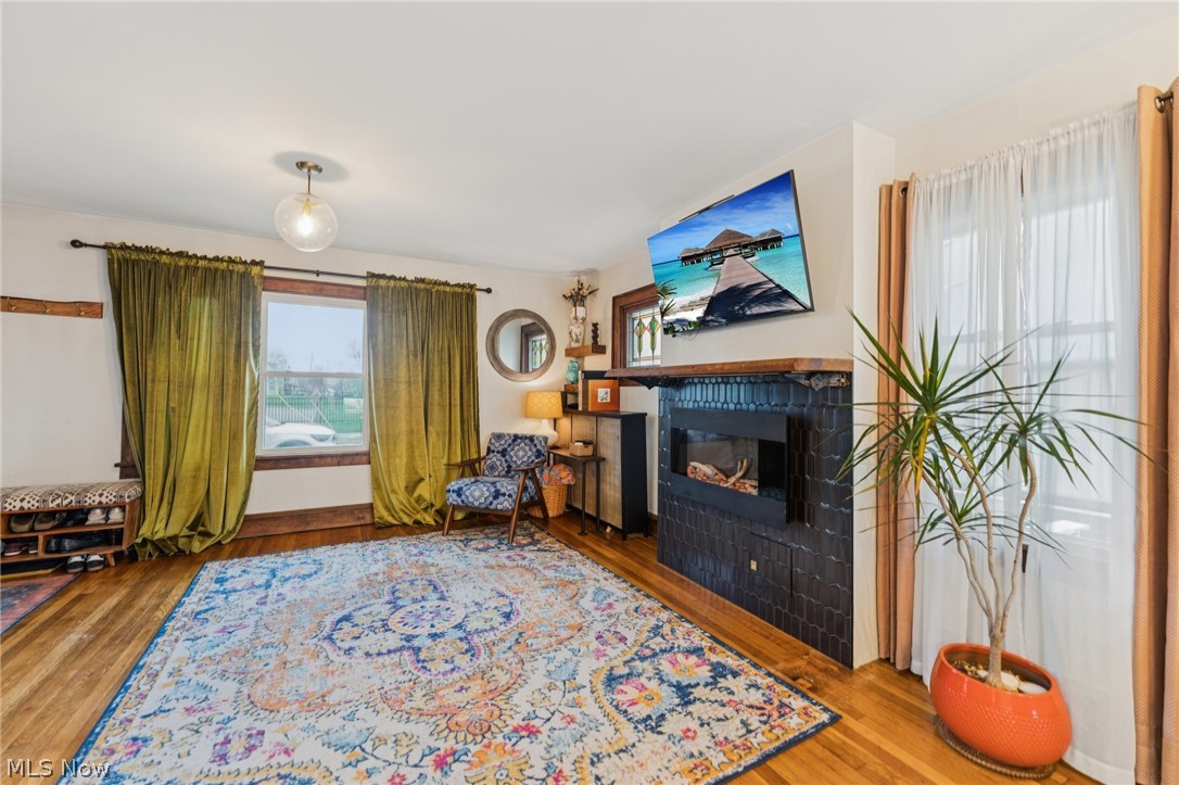 2253 Olive Avenue Lakewood OH 44107