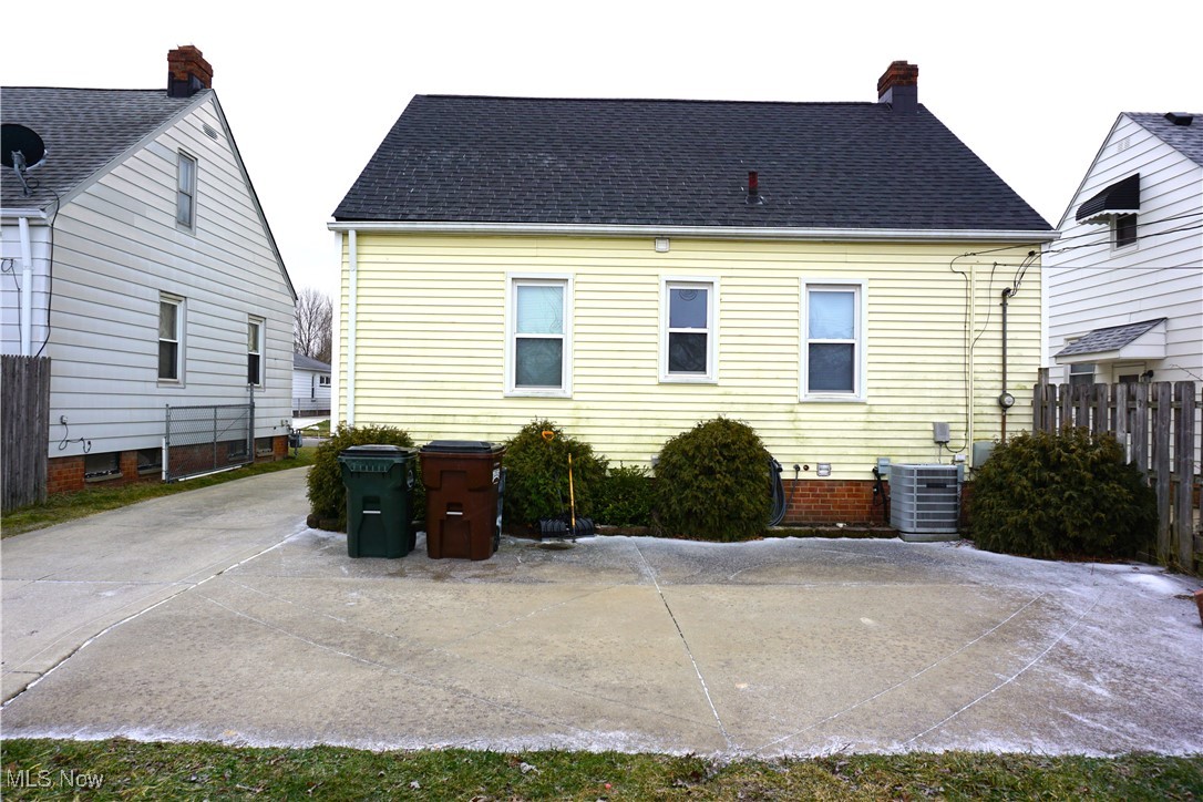 4902 Lincoln Avenue Parma OH 44134