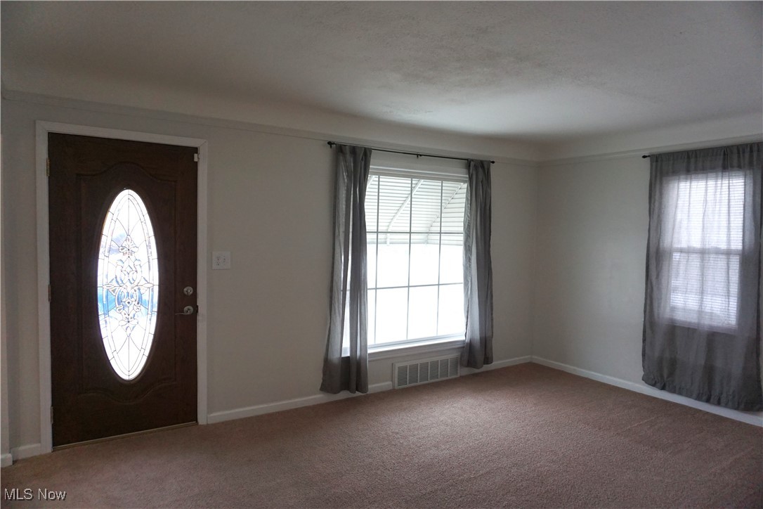 4902 Lincoln Avenue Parma OH 44134