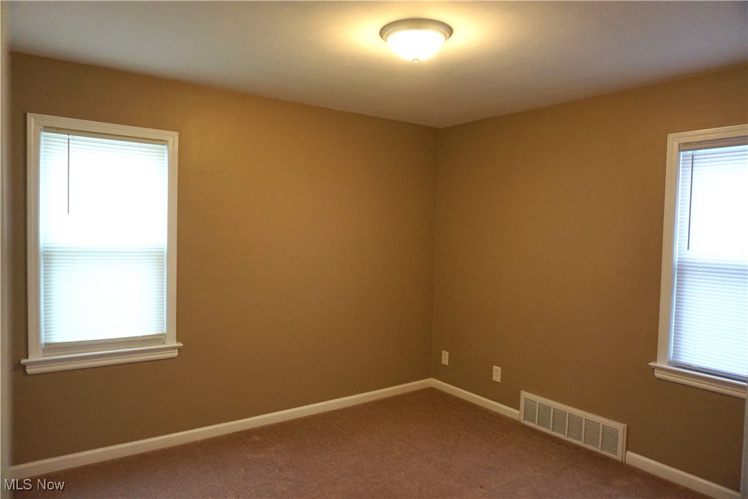 4902 Lincoln Avenue Parma OH 44134