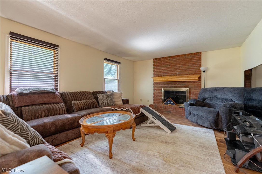 6246 Marelis Avenue NE Canton OH 44721