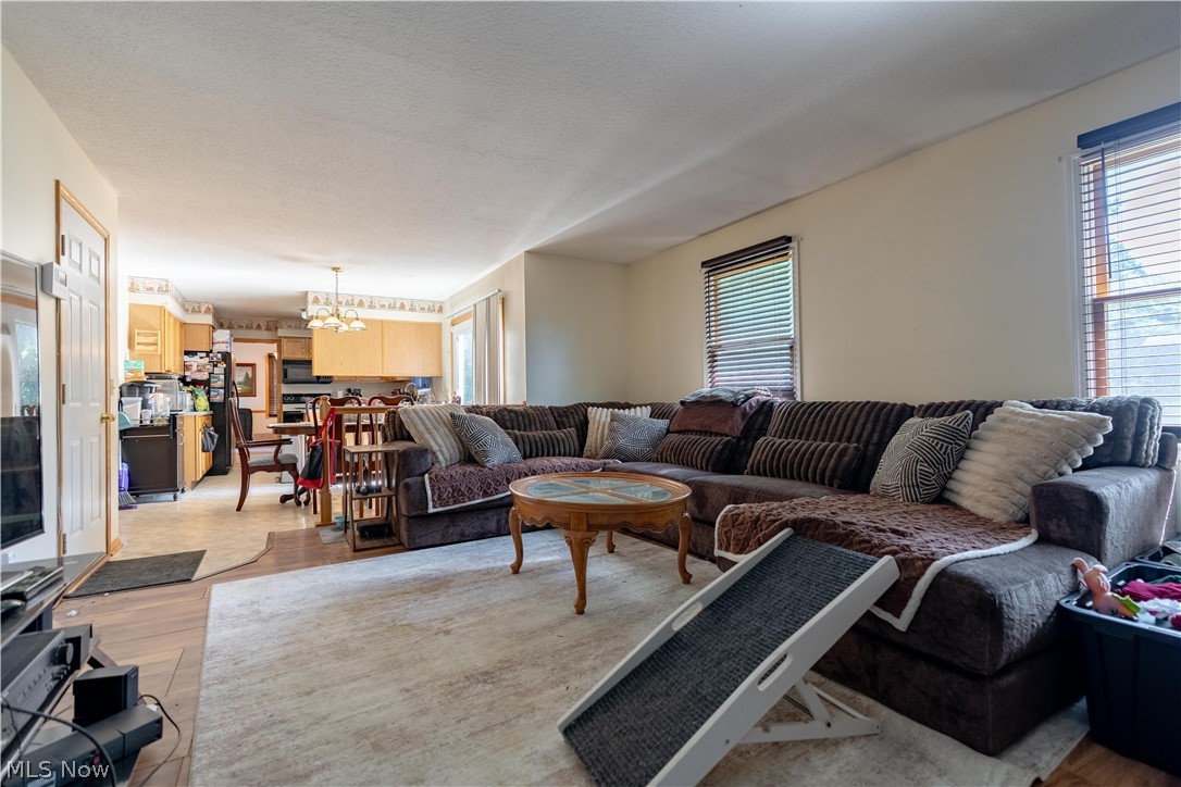 6246 Marelis Avenue NE Canton OH 44721